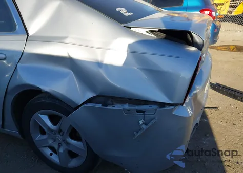 2010 Chevrolet Malibu Ls из США, поврежденный, VIN 1G1ZB5EB6AF112754